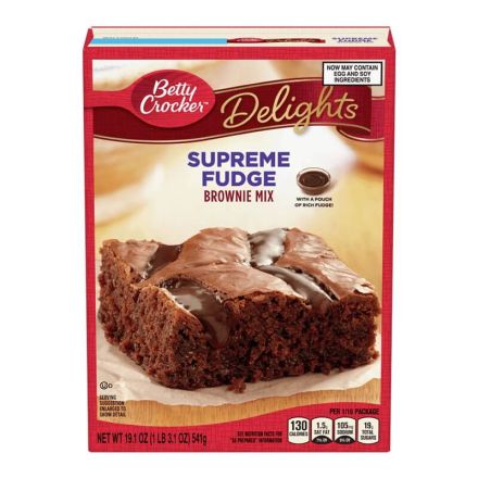 Betty Crocker Delights Supreme Fudge Brownie Mix IN A 541g Box